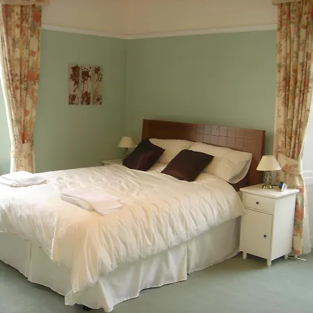 Croft Hill Guest House-2